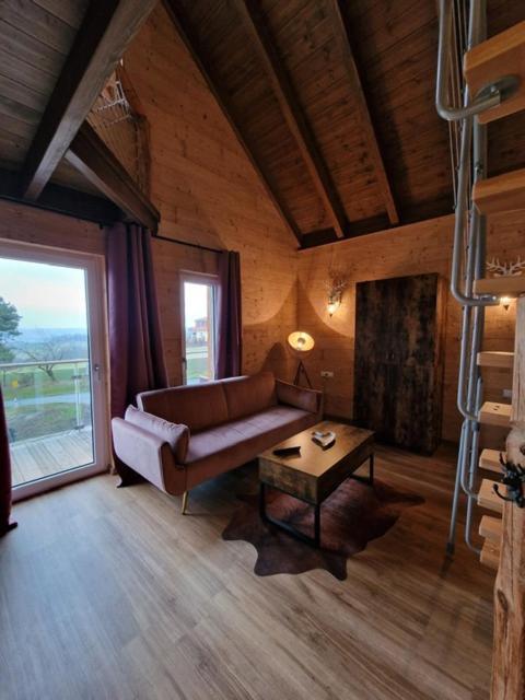 Landgasthof Zur Linde Кронах Екстер'єр фото